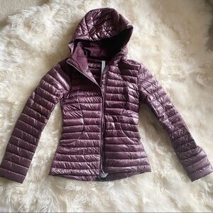 NWT Lululemon Pack It Down Jacket Shine Maroon